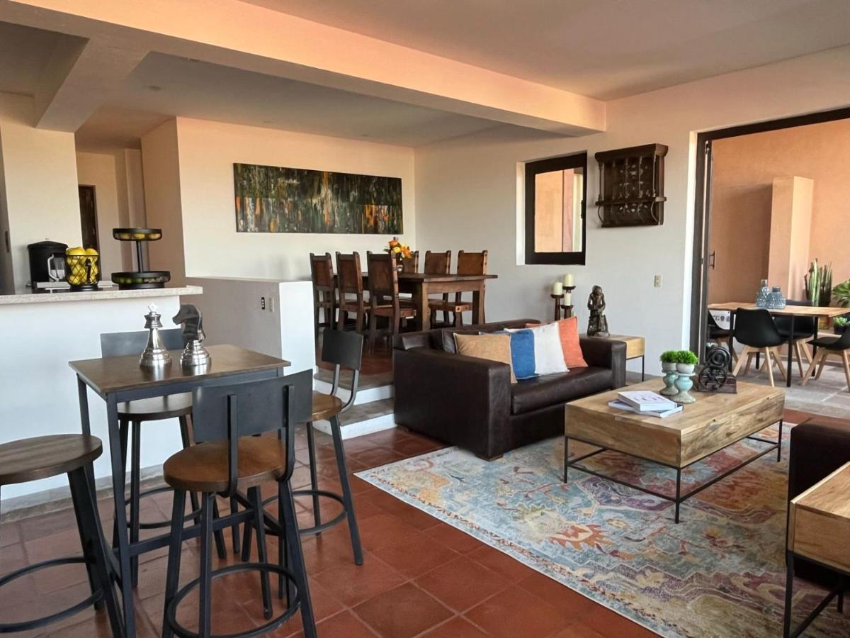 Cousy Condo In The Historic Center Of San Miguel De Allende, Incredible View, Pool, Bbq, 3 Blocks From The Main Parish San Miguel de Allende Dış mekan fotoğraf